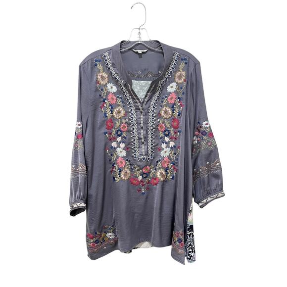 John Mark Tops - John Mark Shirt Womens Large Gray Embroidered Floral Boho Tunic Top Blouse